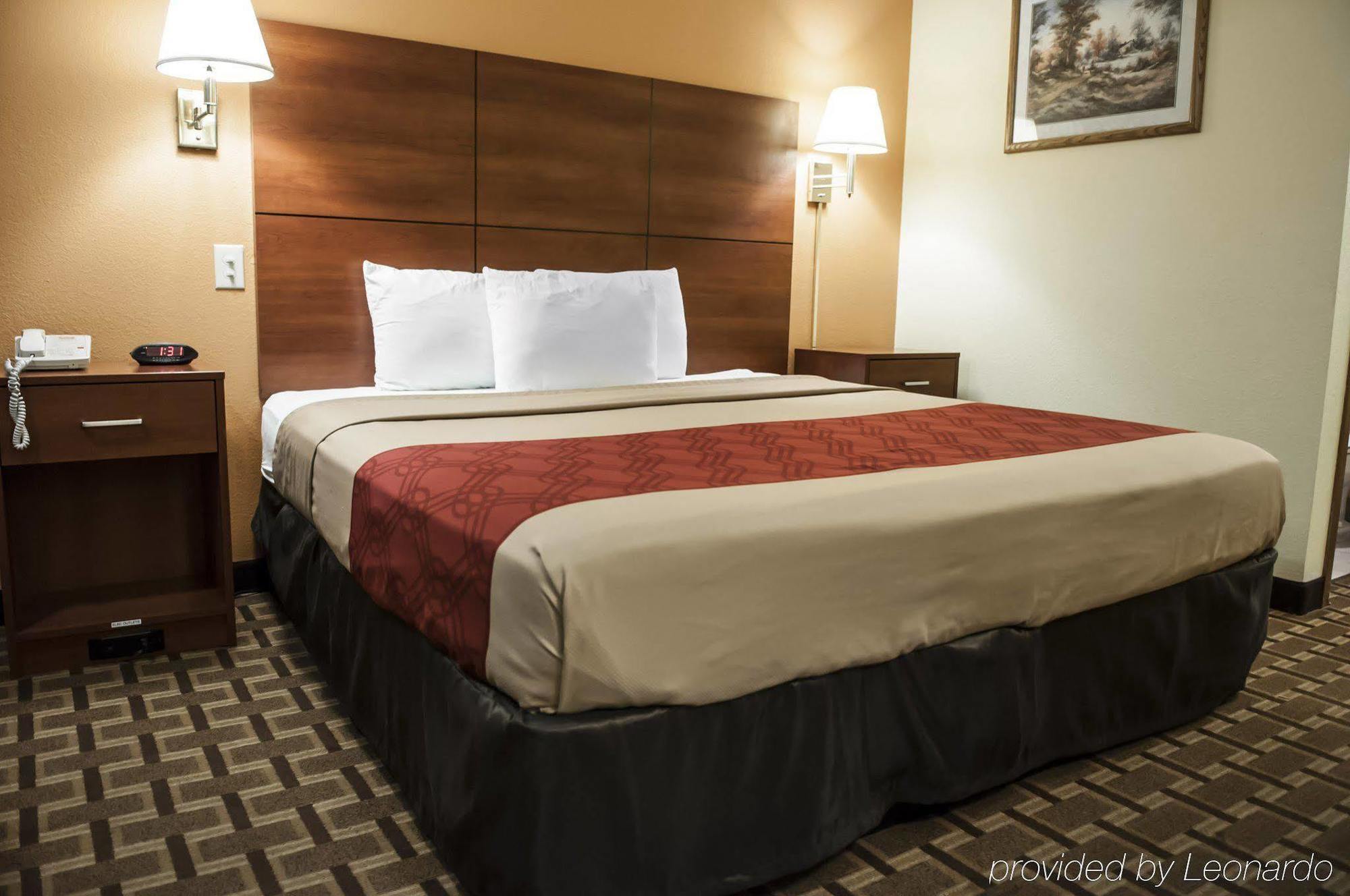 Econo Lodge Midtown Albuquerque Exterior photo